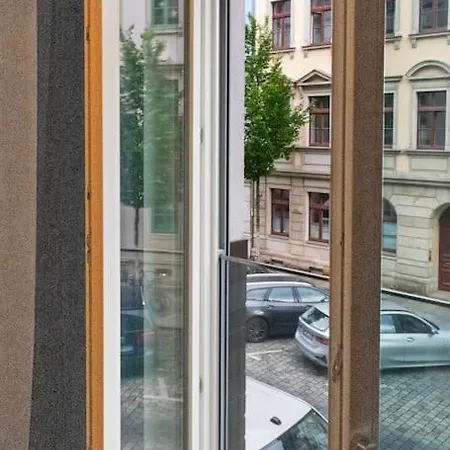 Lejlighed Luxus Im Zentrum Fuer 6 Personen Mit 3 Zimmern, Balkon, Parkplatz, Wlan Dresden